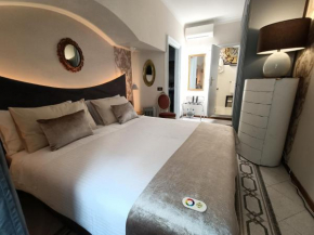 Spanish Steps bedroom